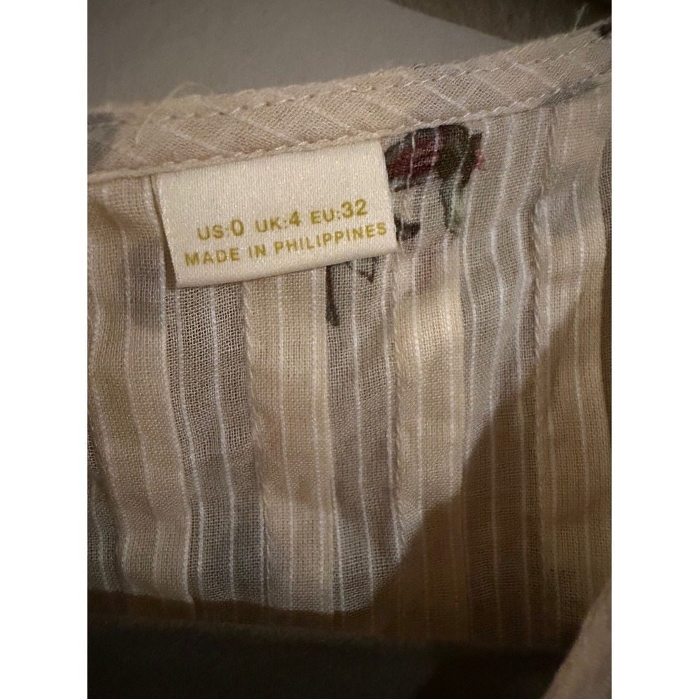 Maeve Anthropologie Floral Striped V-Neck Blouse Cream Short Sleeve Pleated Sz 0 - Picture 4 of 6